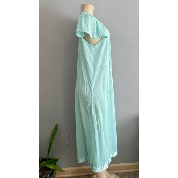 Vintage Camisole Nightie Light Blue  with Embroidered Neckline details size M L - Picture 7 of 10